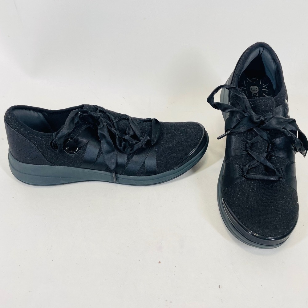 Bzees Inspire Black Shimmer Satin Ribbon Lace Up Sneakers Womens 9M Shoes